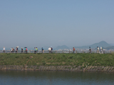 初夏の爽やかな風の中、伊予市健康づくりの会主催のウォーキング大会に参加してきました。